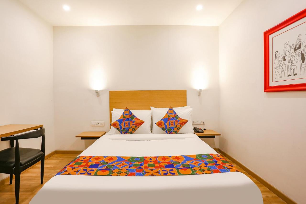 Hotel Fabexpress D2 Paschim Vihar Delhi  Exterior foto