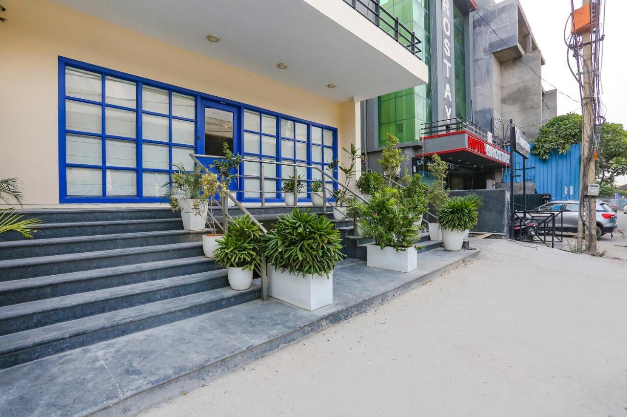 Hotel Fabexpress D2 Paschim Vihar Delhi  Exterior foto
